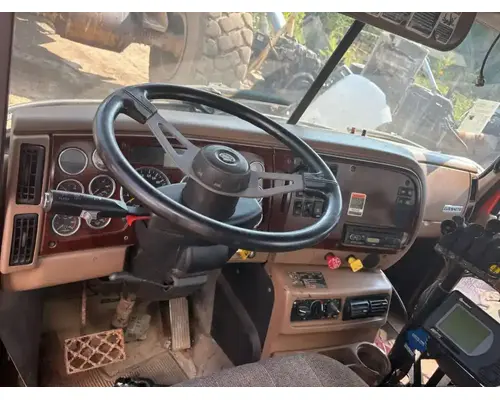 Mack CV713 Granite Cab