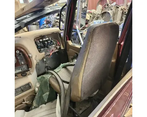 Mack CV713 Granite Cab