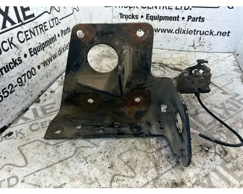 Mack CV713 Granite Cab