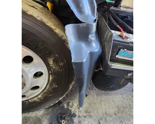 Mack CV713 Granite Fender Extension