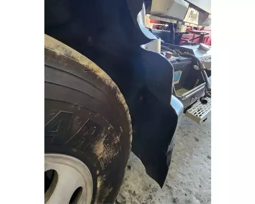 Mack CV713 Granite Fender Extension