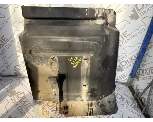 Mack CV713 Granite Fender Extension