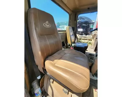 Mack CV713 Granite Seat, Front