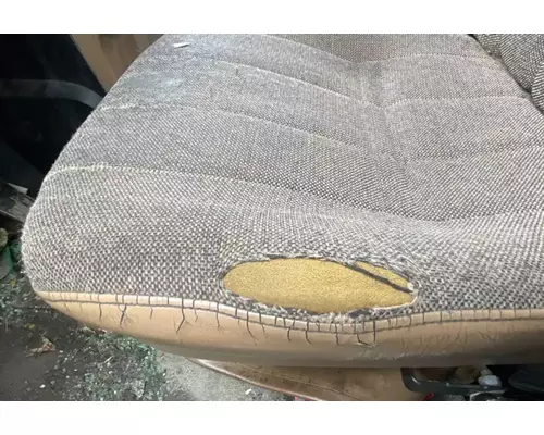 Mack CV713 Granite Seat, Front