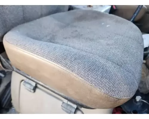 Mack CV713 Granite Seat, Front