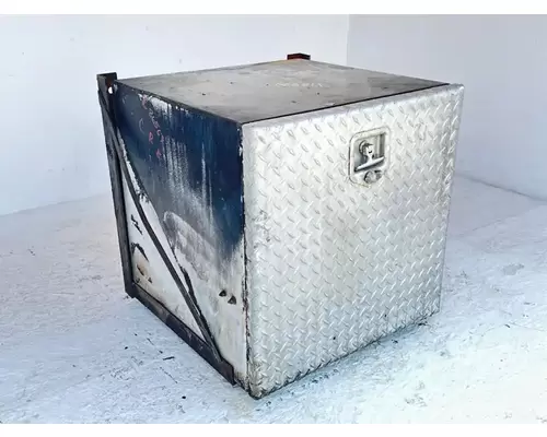 Mack CV713 Granite Tool Box