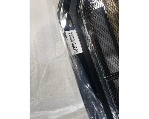 Mack CX VISION Grille