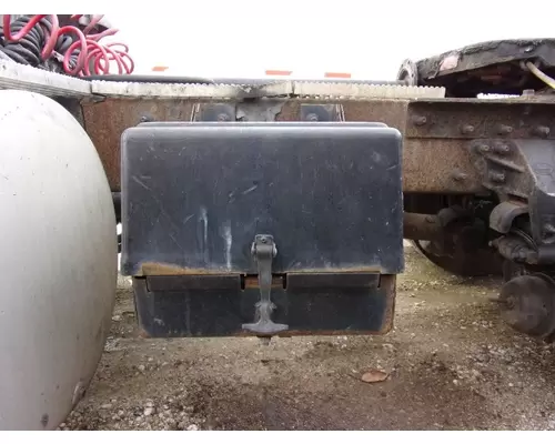 Mack CX612 Vision Battery Box