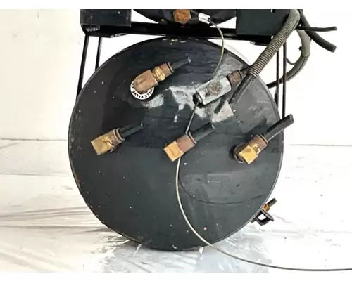Mack CX613 Vision Air Tank