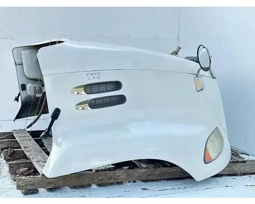 Mack CX613 Vision Hood