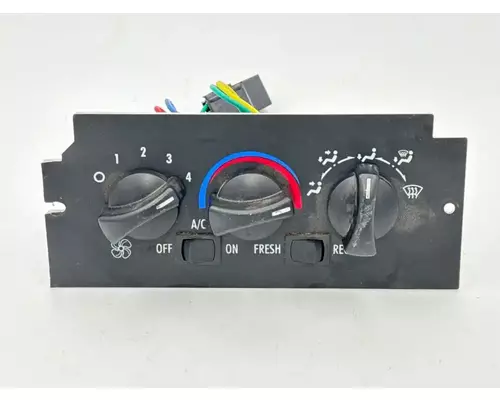 Mack CX613 Vision Miscellaneous Parts