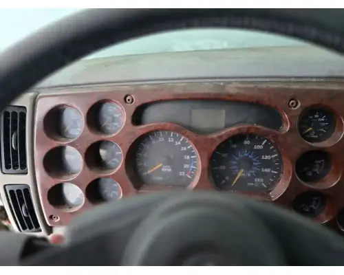 Mack CX613 Instrument Cluster