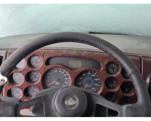 Mack CX613 Instrument Cluster