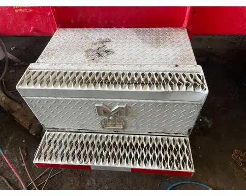 Mack CXN613 Battery Box