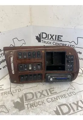 Mack CXN613 Dash Assembly