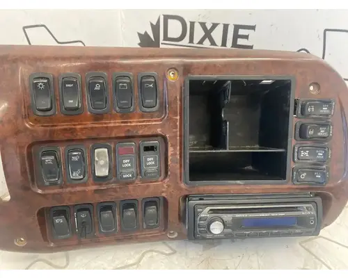 Mack CXN613 Dash Assembly