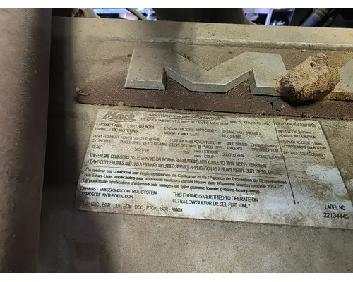 Mack CXN613 Engine Assembly