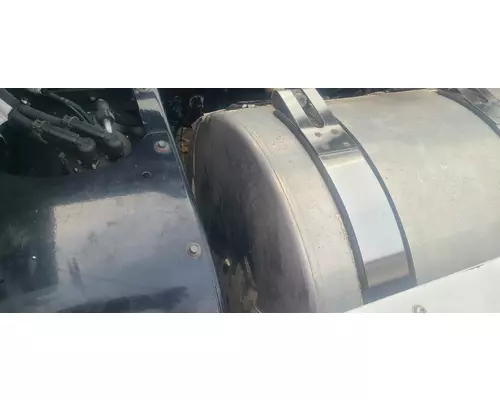 Mack CXN613 Fuel Tank