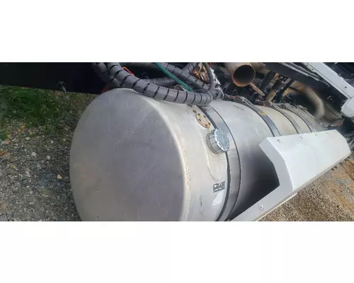 Mack CXN613 Fuel Tank