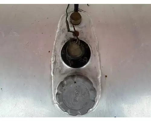 Mack CXN613 Fuel Tank