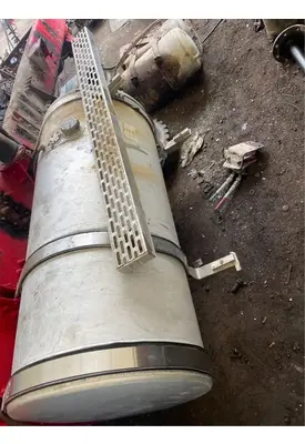 Mack CXN613 Fuel Tank