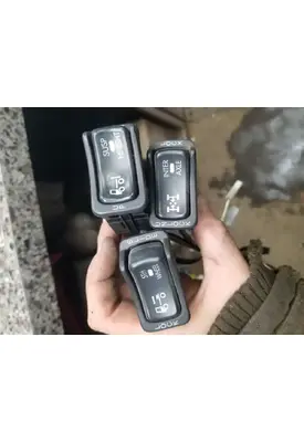 Mack CXN613 Interior Parts, Misc.