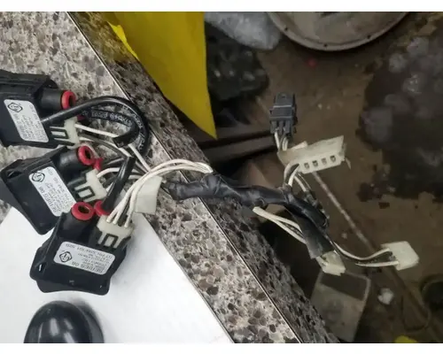 Mack CXN613 Interior Parts, Misc.