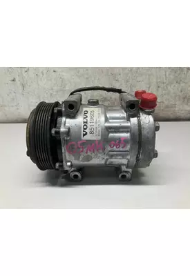 Mack CXN Air Conditioner Compressor