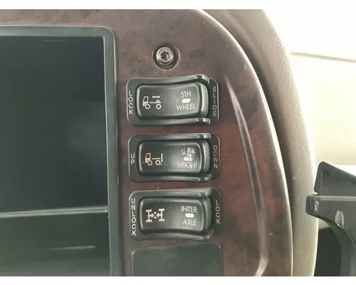Mack CXN Dash Assembly