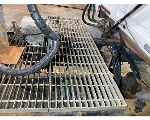 Mack CXN Deckplate