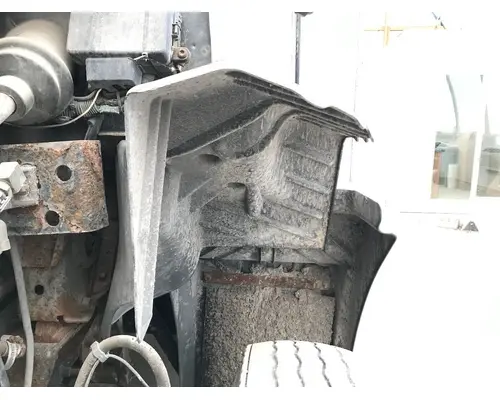 Mack CXN Fender
