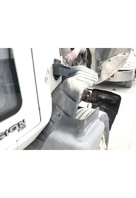Mack CXN Fender