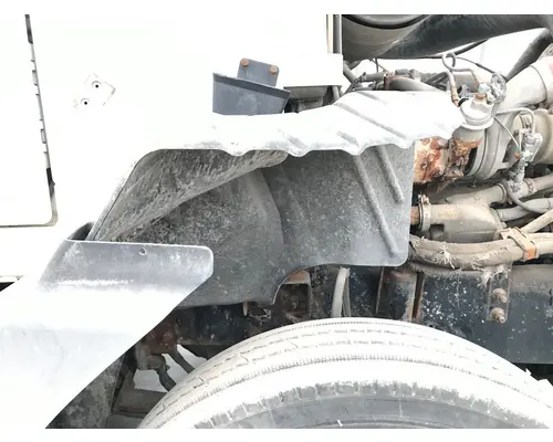 Mack CXN Fender