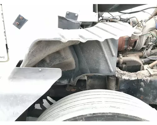 Mack CXN Fender