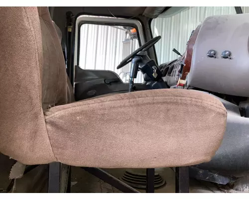 Mack CXN Seat (non-Suspension)