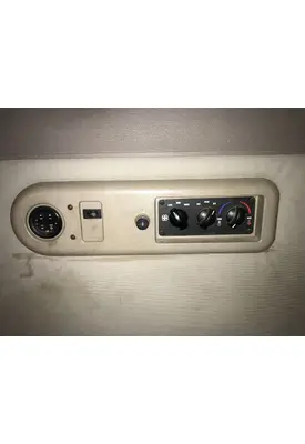 Mack CXN Sleeper Controls