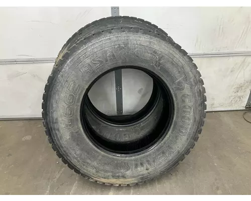 Mack CXN Tires