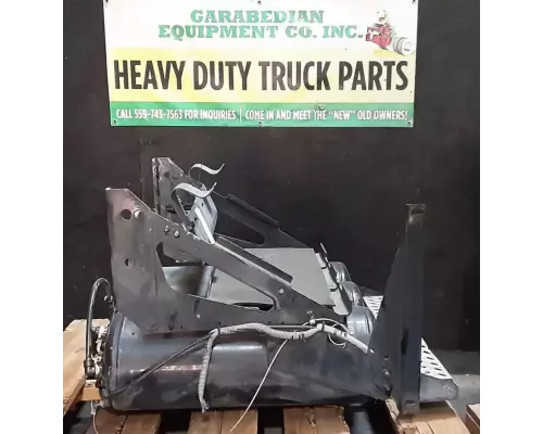 Mack CXU612 Battery Box