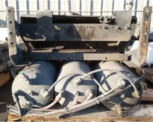 Mack CXU612 Battery Box