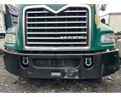 Mack CXU612 Bumper Assembly, Front