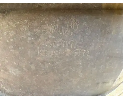 Mack CXU612 DPF (Diesel Particulate Filter)