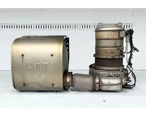 Mack CXU612 DPF (Diesel Particulate Filter)