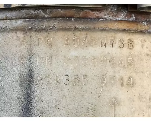 Mack CXU612 DPF (Diesel Particulate Filter)