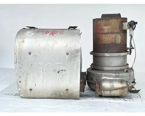 Mack CXU612 DPF (Diesel Particulate Filter)