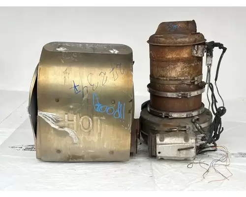 Mack CXU612 DPF (Diesel Particulate Filter)