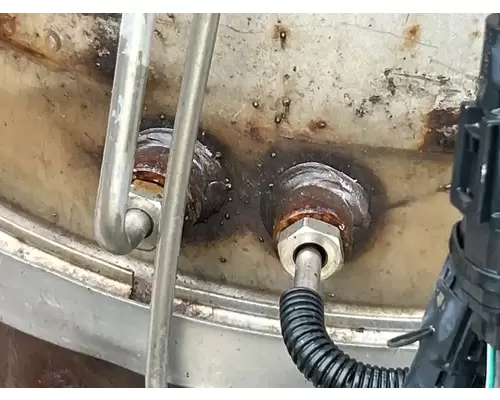 Mack CXU612 DPF (Diesel Particulate Filter)
