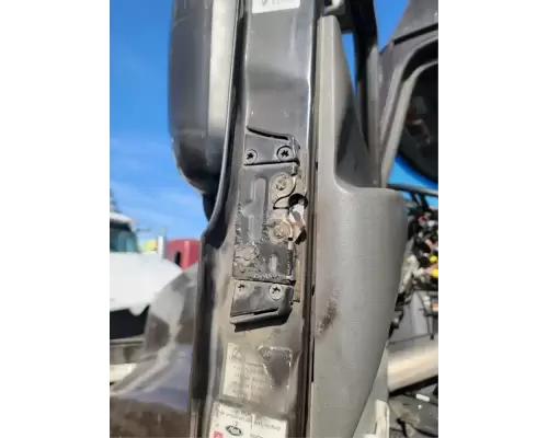Mack CXU612 Door Assembly, Front