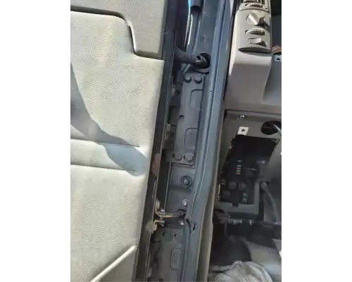 Mack CXU612 Door Assembly, Front