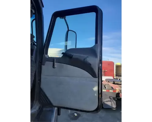 Mack CXU612 Door Assembly, Front