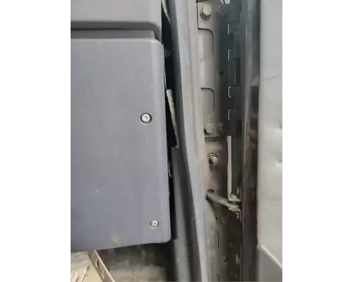 Mack CXU612 Door Assembly, Front